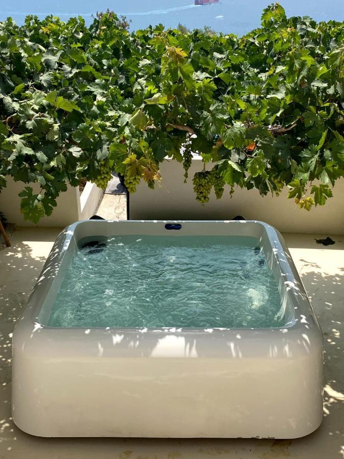 Les Suites Love 3 Spa Vue Mer Piscine 马赛 外观 照片