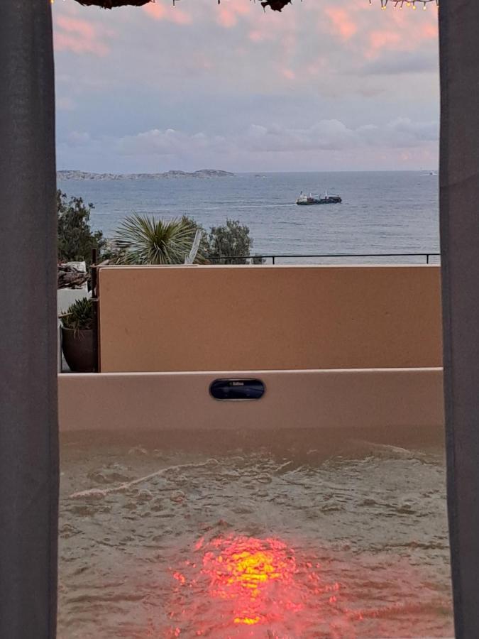 Les Suites Love 3 Spa Vue Mer Piscine 马赛 外观 照片